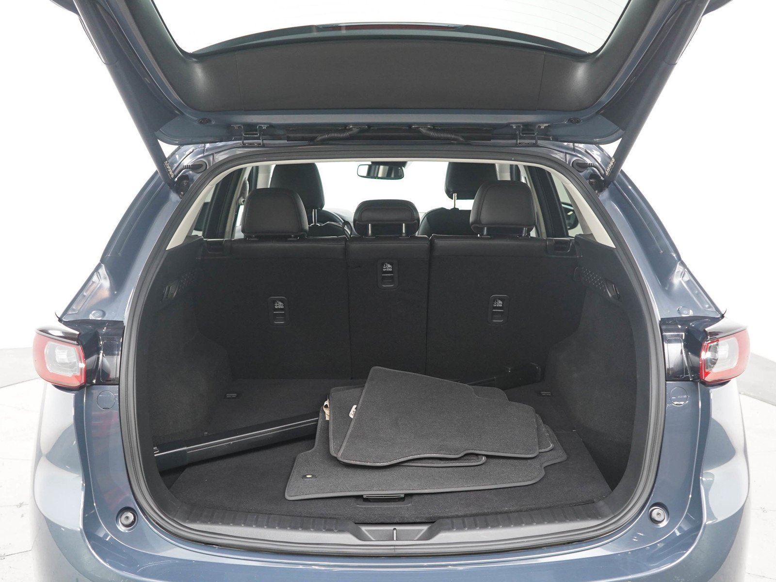 Used 2025 Polymetal Gray Metallic Mazda 2.5 S Carbon Edition image 17