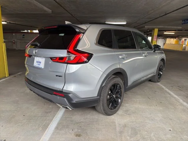 Used 2025  Honda Sport image 4