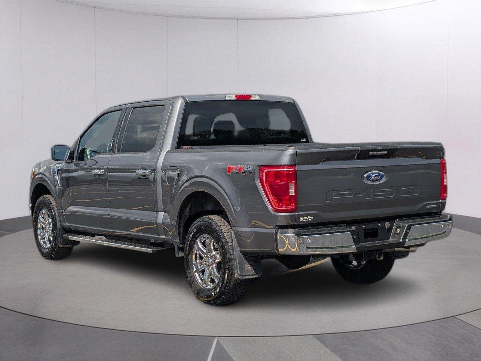 Used 2023 Carbonized Gray Ford XLT image 3