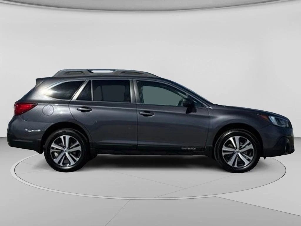 Used 2019 Gray Subaru 2.5i image 33