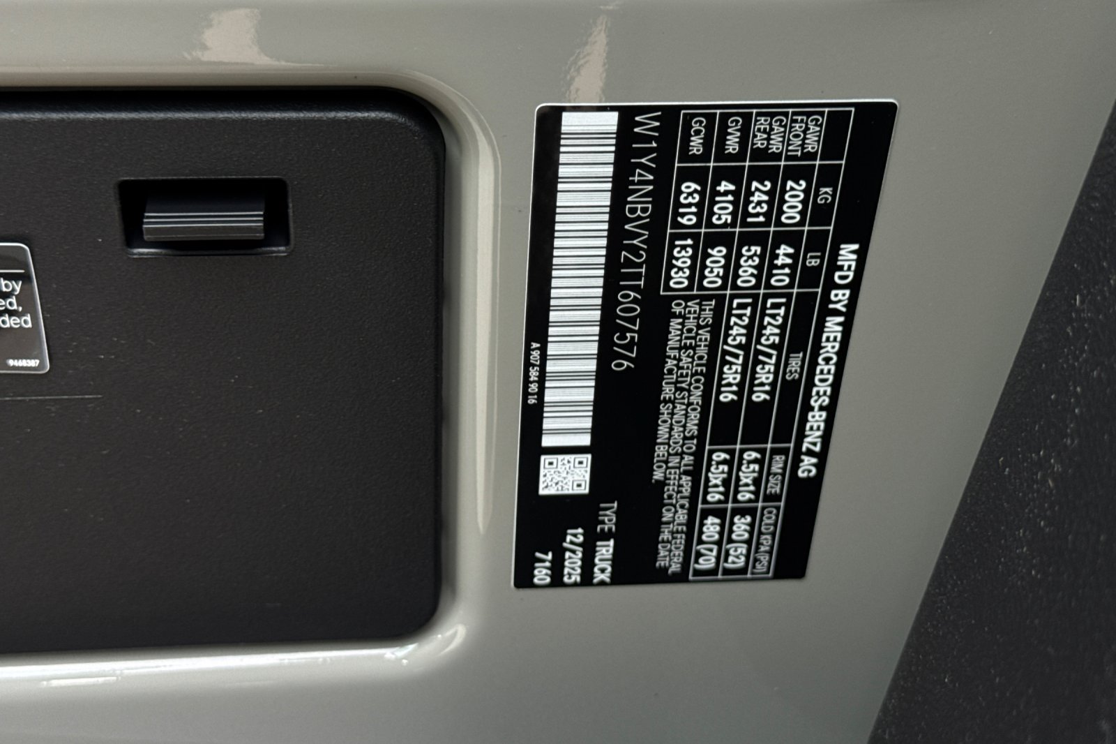 2026 Mercedes-Benz Sprinter Cargo Van Base - Photo 32