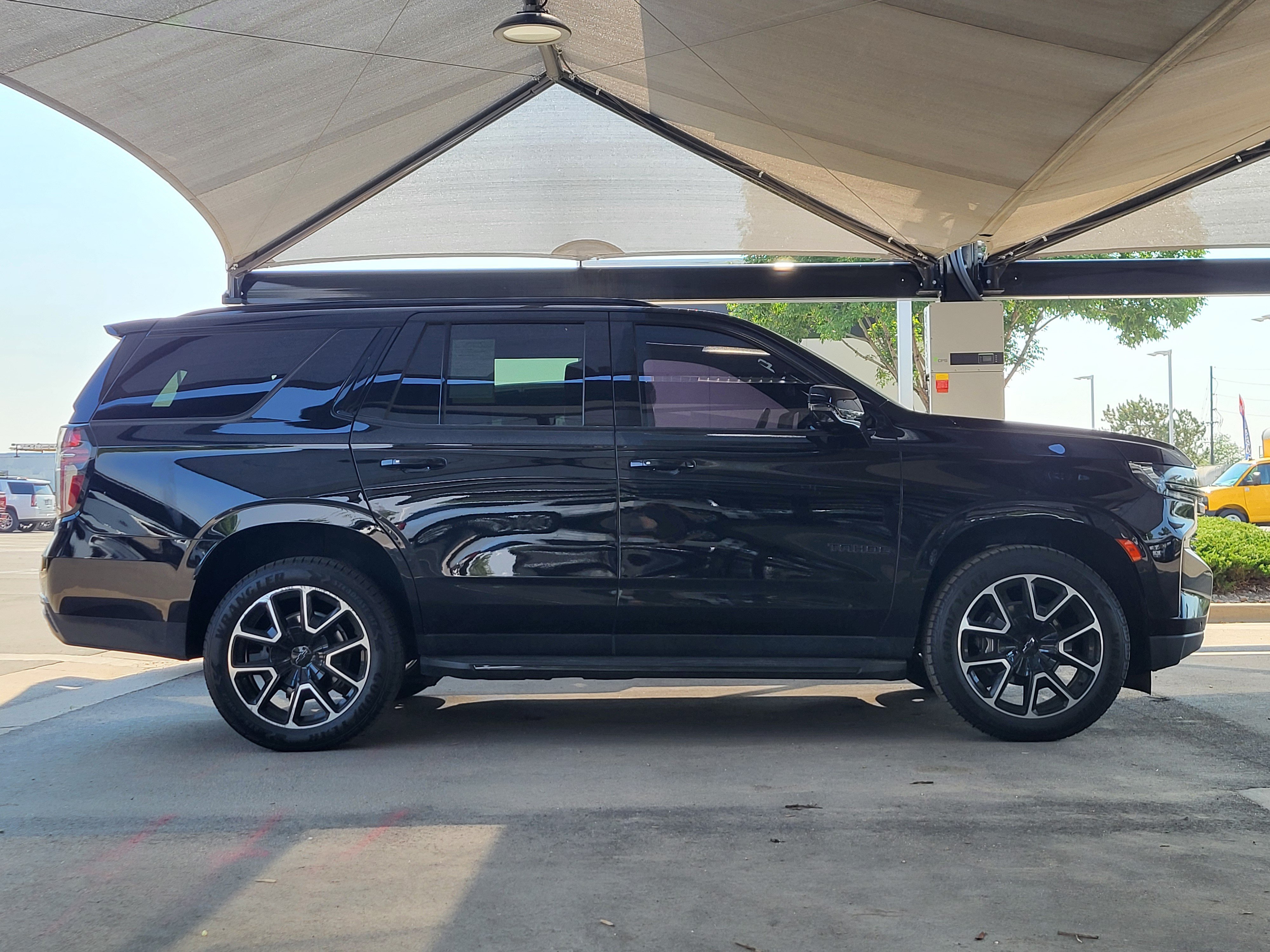2021 Chevrolet Tahoe 4WD RST's photo