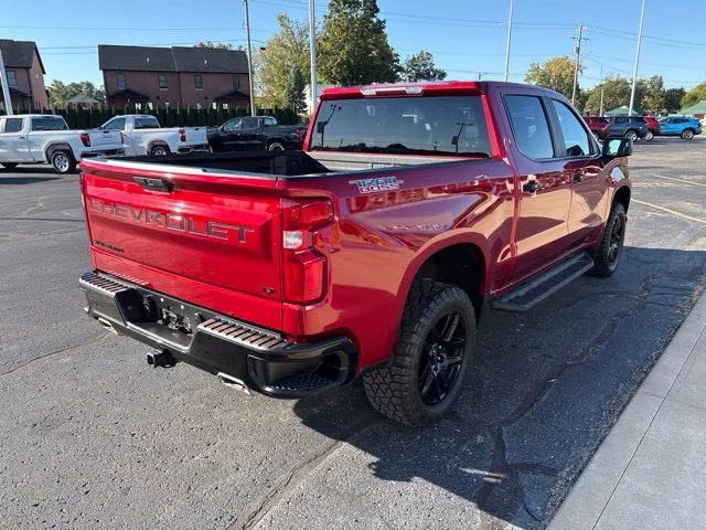 Used 2021 Red Chevrolet LT Trail Boss image 7
