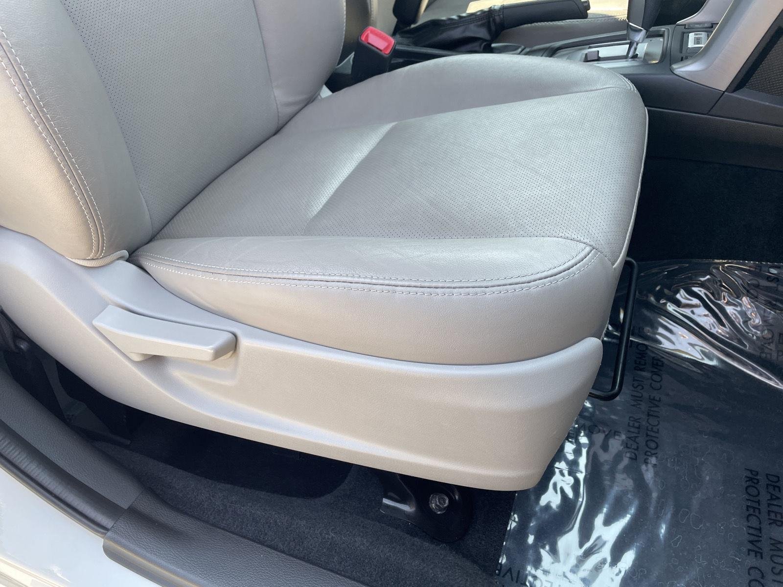 Used 2014 Satin White Pearl Subaru 2.5i Touring image 26