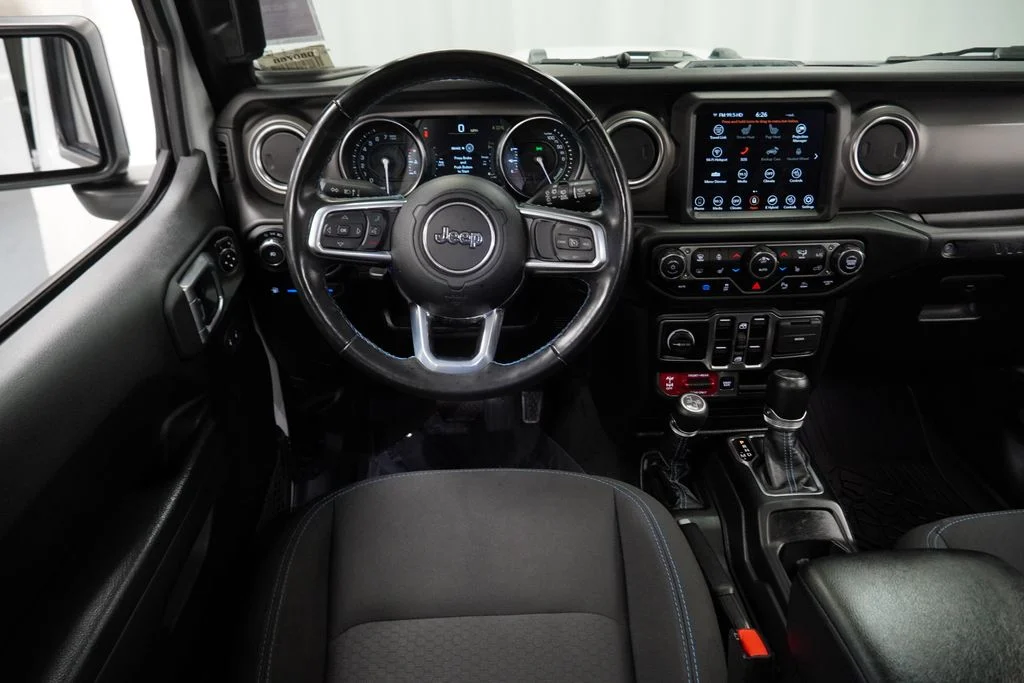 Used 2022 White Jeep Unlimited Rubicon 4xe image 24