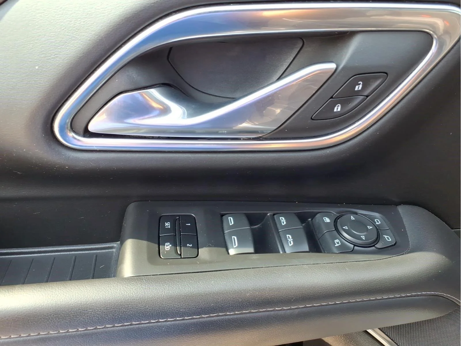 Used 2023 Sterling Gray Metallic Chevrolet Z71 image 20
