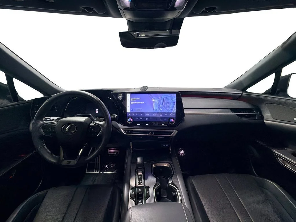Used 2023 White Lexus 500h F SPORT Performance image 23