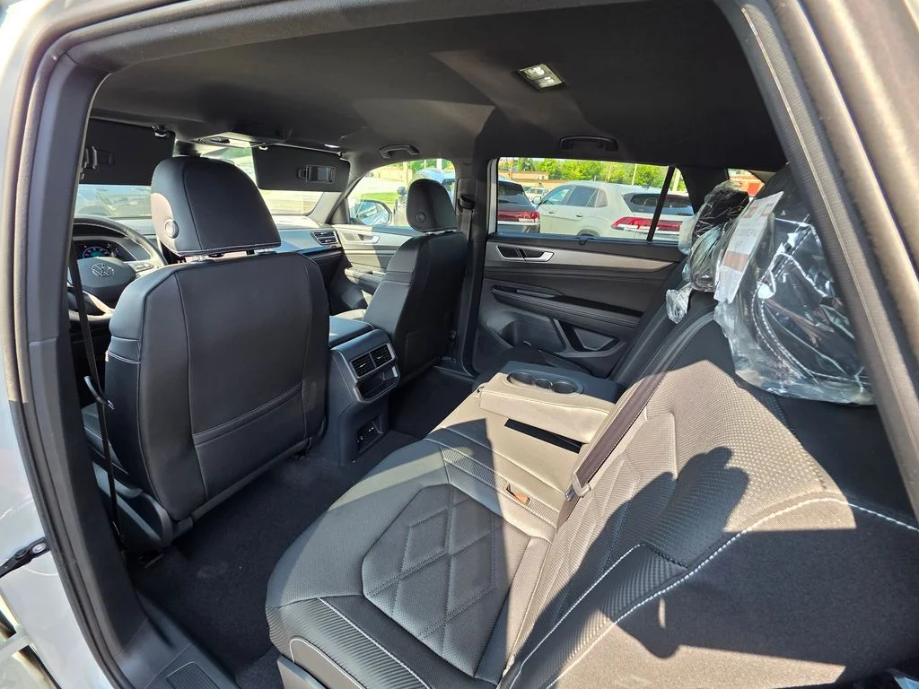 2026 Volkswagen Atlas Cross Sport SE w/Tech - Photo 22