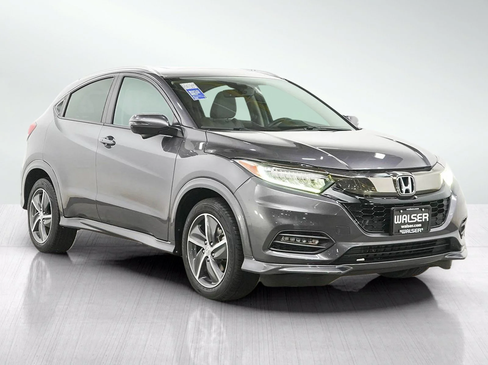 Used 2019  Honda 5D WAGON TOURING 4WD AUTO image 7