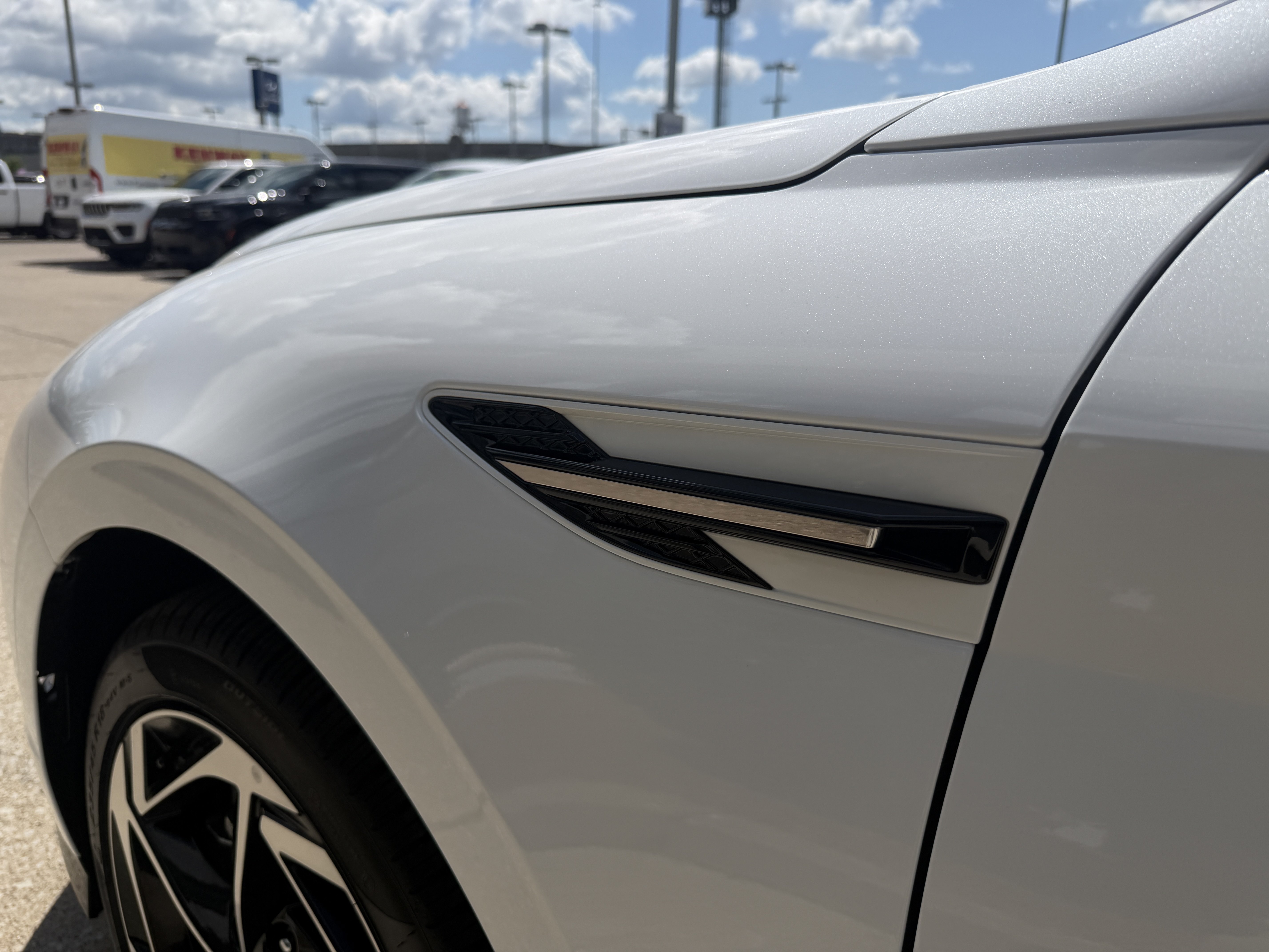 2026 Hyundai Sonata SEL - Photo 11