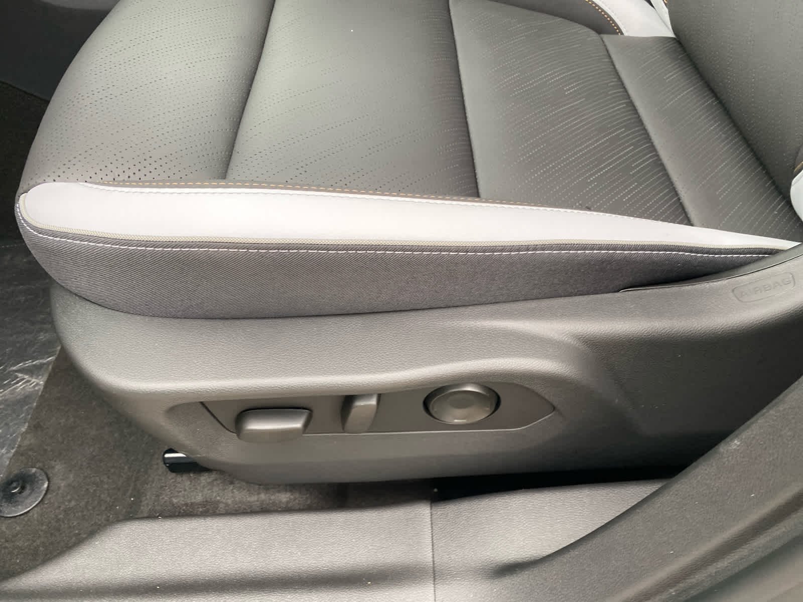 2026 Buick Envision Sport Touring - Photo 10