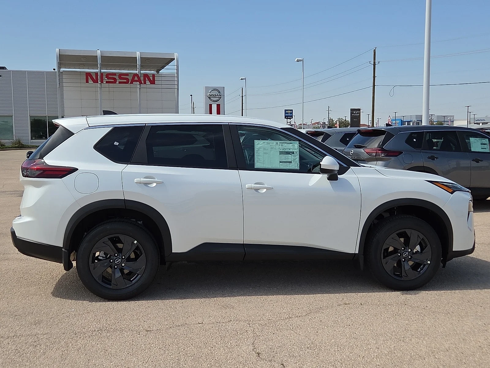 New 2026 QBE Everest WH Nissan SV Front-Wheel Drive 2026.5 image 5