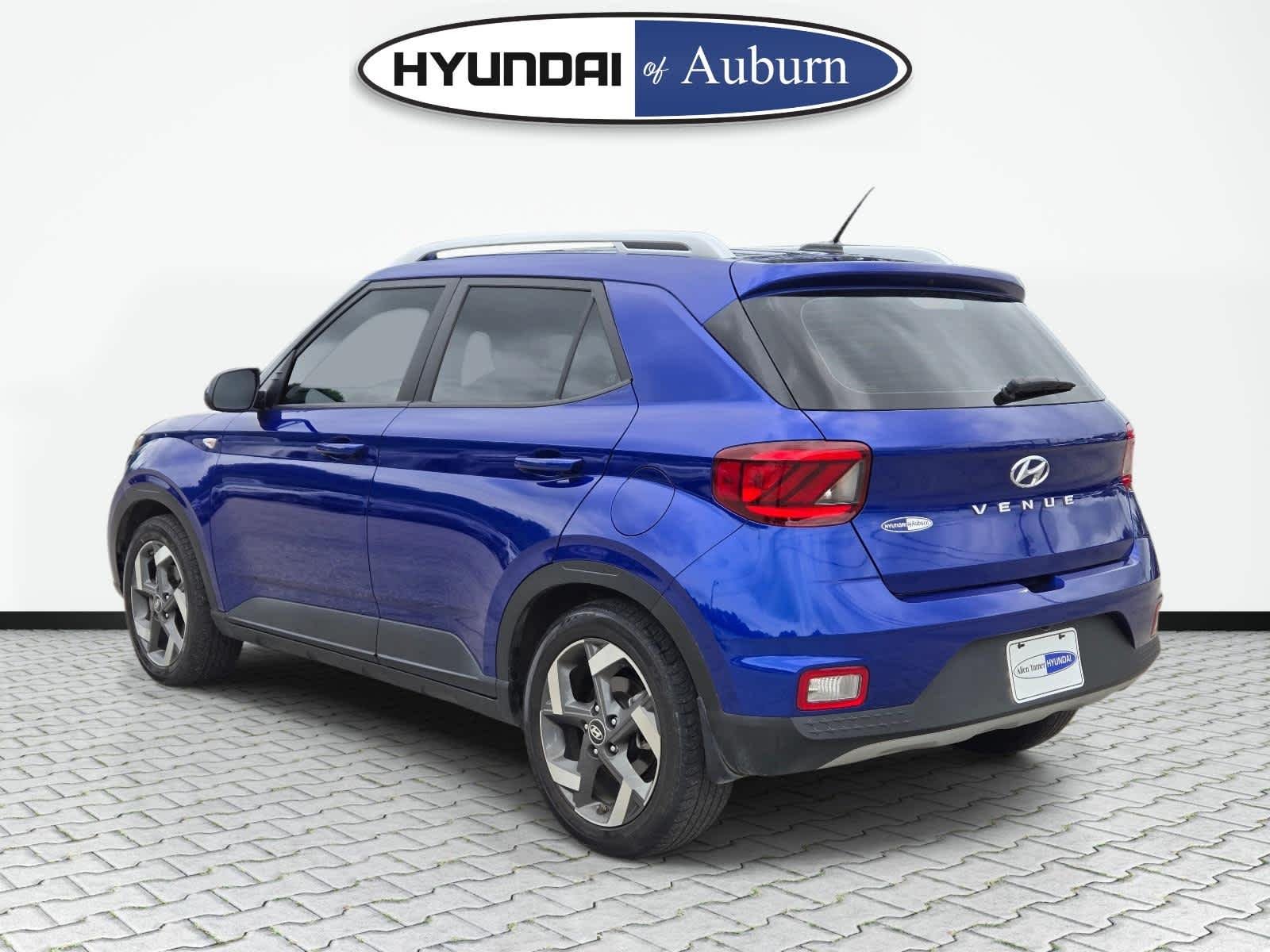 2023 Hyundai Venue SEL - Photo 9