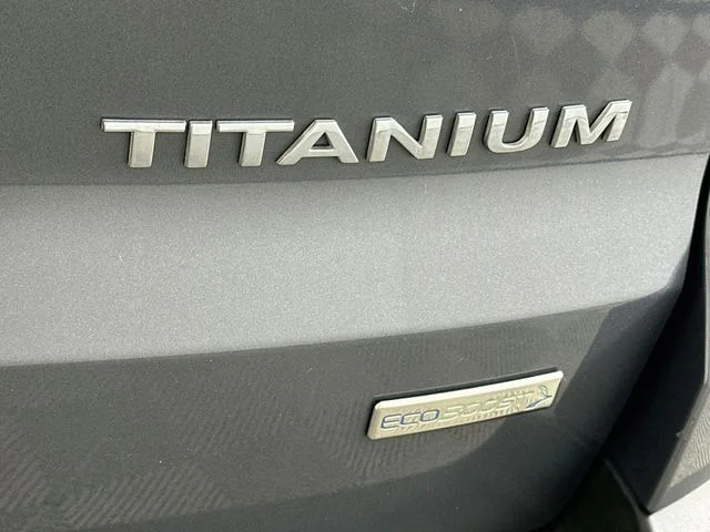 Used 2018  Ford Titanium image 26