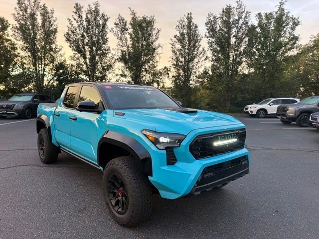 New 2026 Wave Maker with Black roof <sup>1</sup> Toyota Tacoma TRD Pro image 3