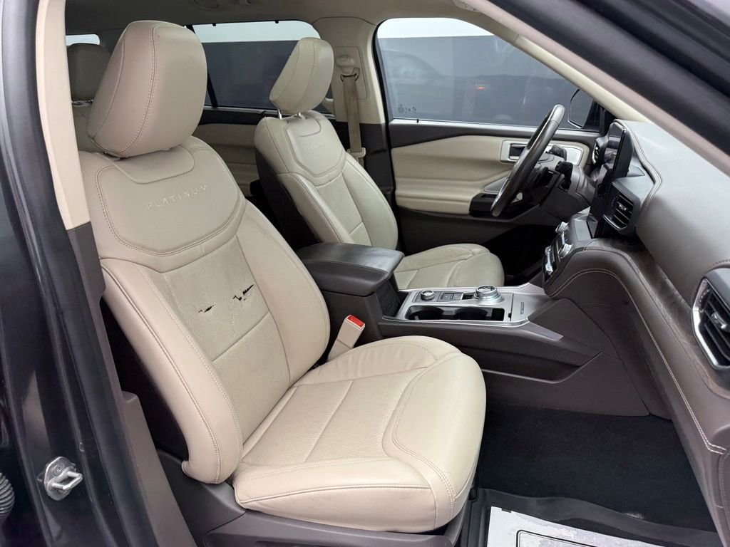 Used 2020 Gray Ford Platinum image 69
