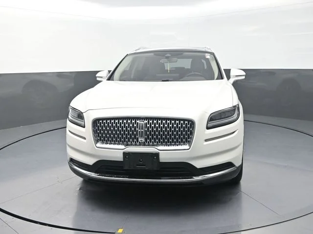 Used 2022 White Lincoln Reserve image 2