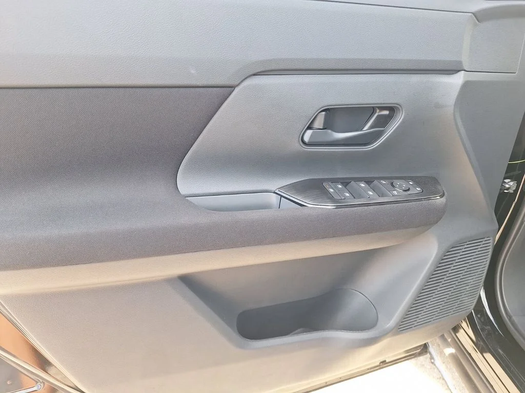 2026 Nissan KICKS S - Photo 28