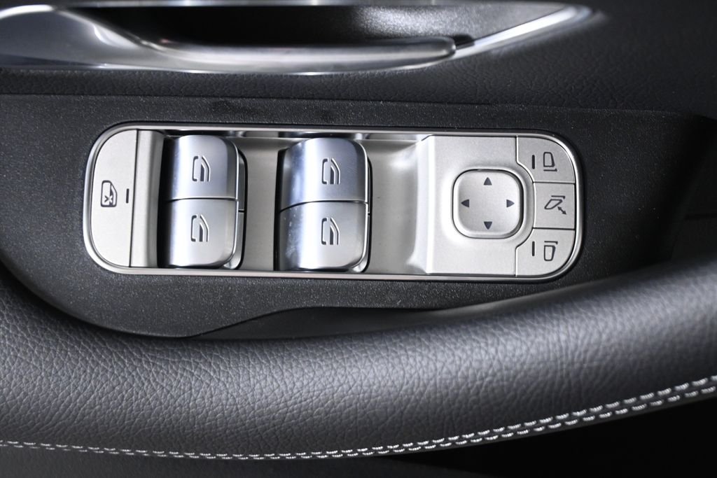 New 2026 MANUFAKTUR Moonlight White Magno Mercedes-Benz GLE 450 image 29