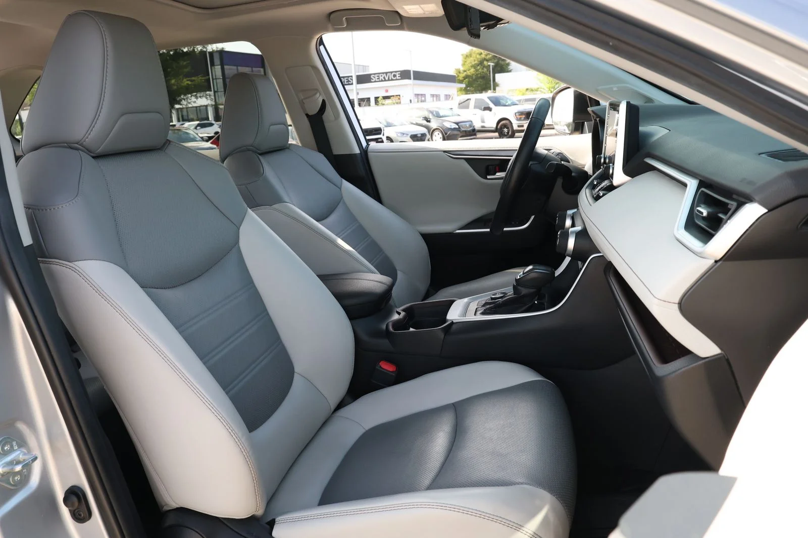 Used 2020 Silver Toyota Limited image 31