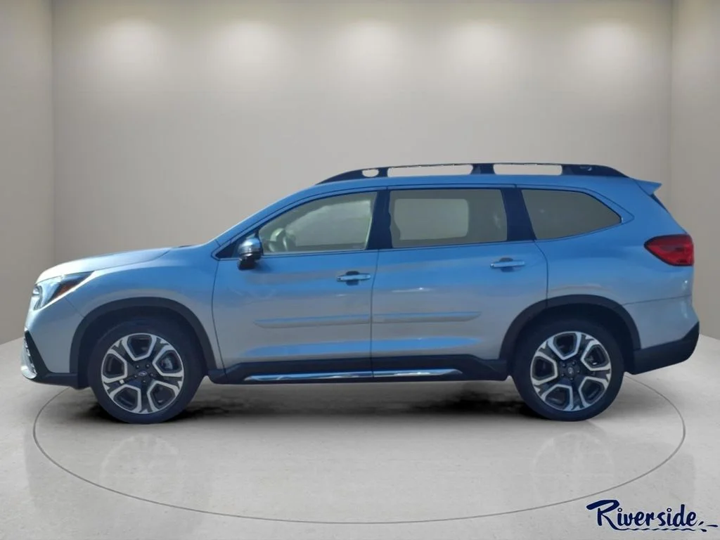 Used 2023 Silver Subaru Touring image 5