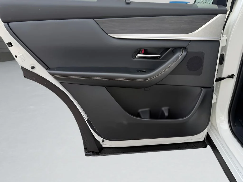 New 2026 White Mazda 3.3 Turbo S Premium Plus image 21