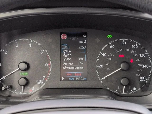 Certified Used 2025  Toyota LE image 24