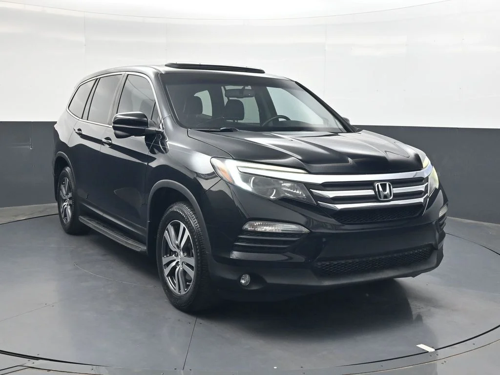 Used 2016  Honda EX-L image 2