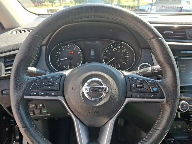 Used 2020 Black Nissan SL image 20