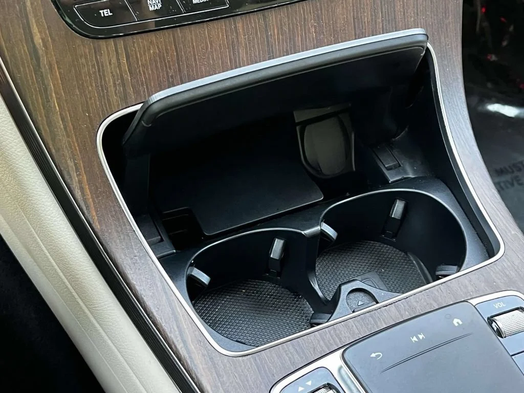 2022 Mercedes-Benz GLC GLC300 - Photo 28