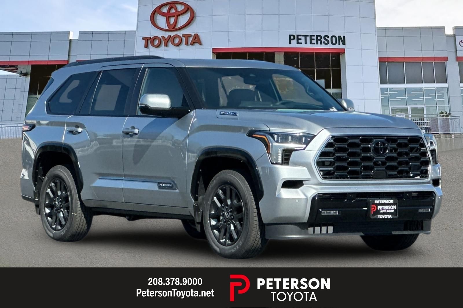 2026 Toyota Sequoia Platinum 4WD i-FORCE MAX Hybrid's photo