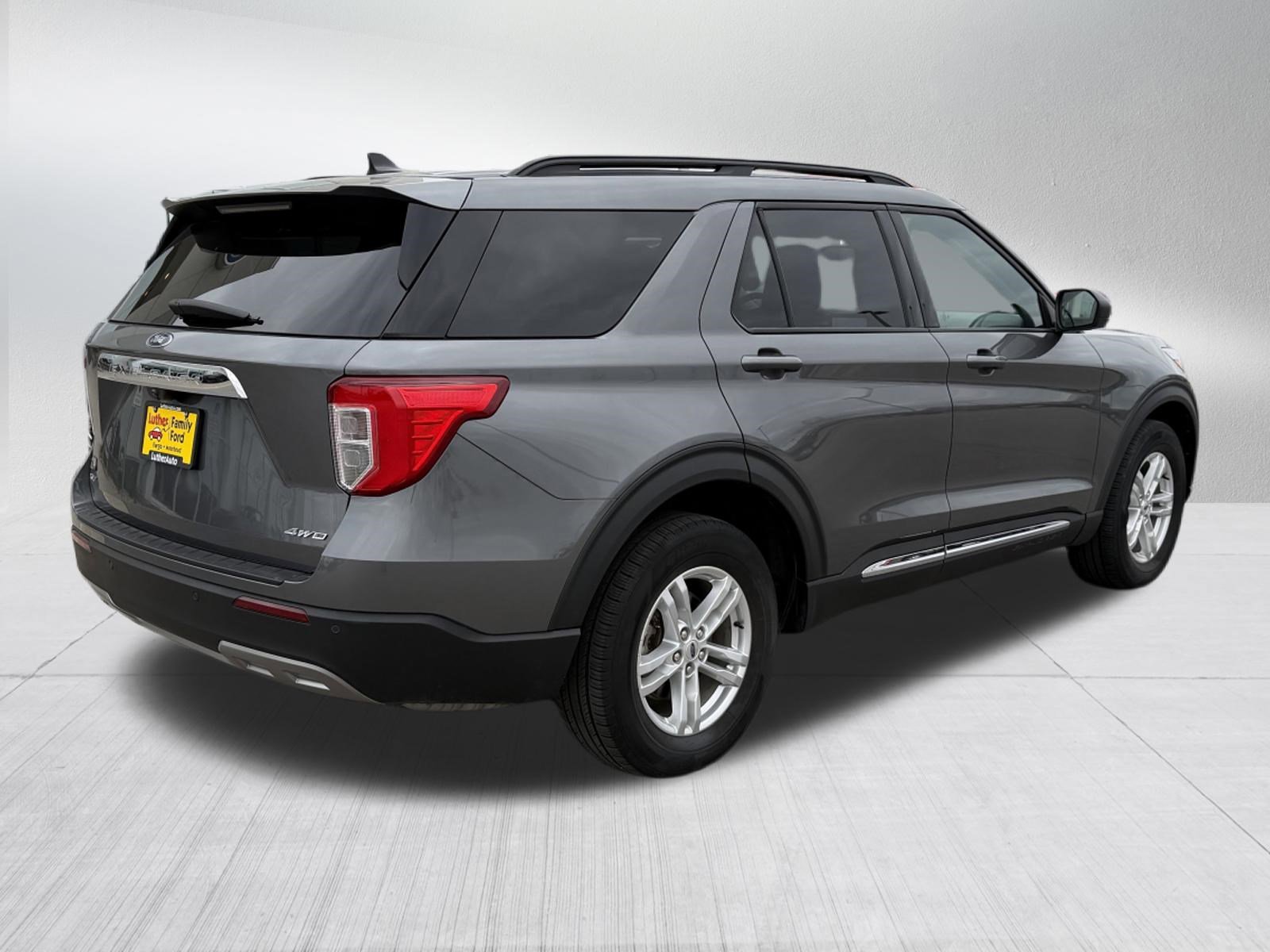 Certified Used 2023 Carbonized Gray Metallic Ford XLT image 7