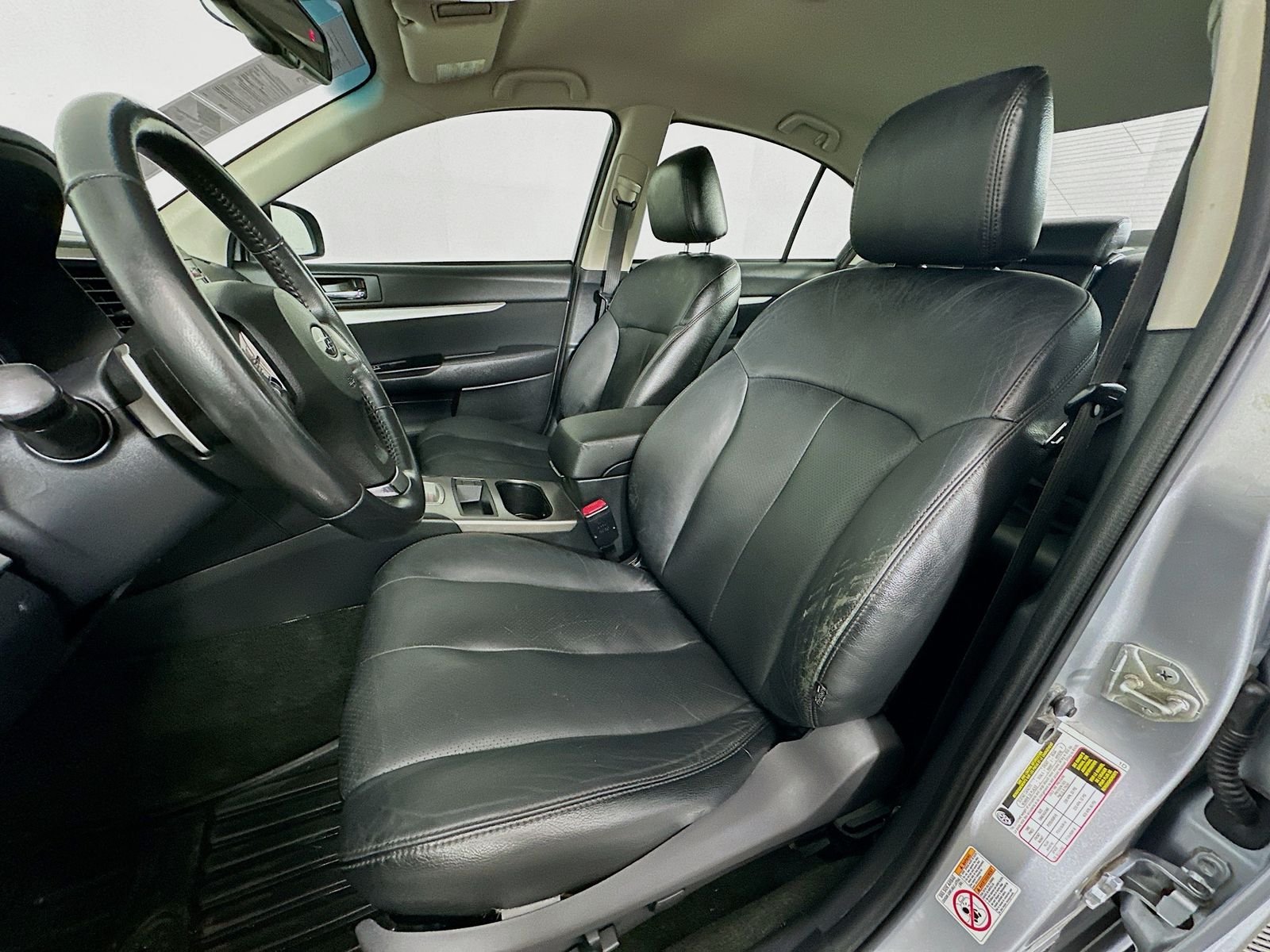 Used 2012 Ice Silver Metallic Subaru 2.5i image 18