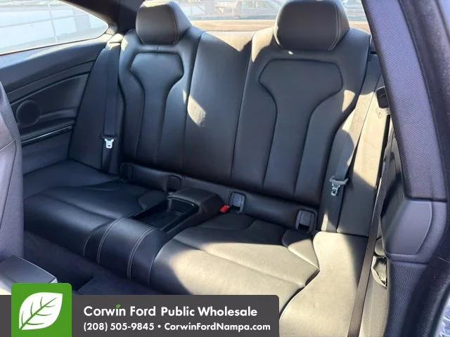 Used 2015 White BMW Base image 27