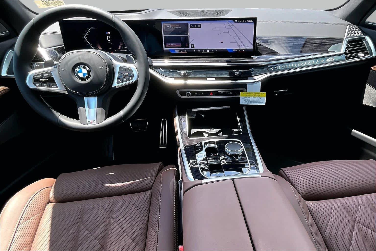 New 2026 Manhattan Green Metallic BMW sDrive40i image 5