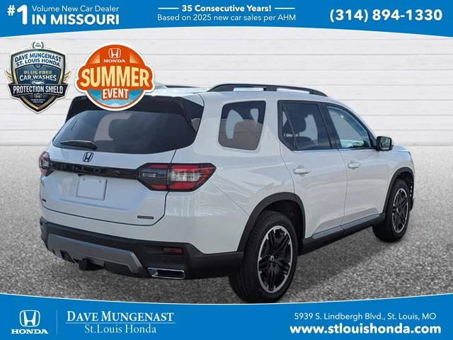 New 2026 Platinum White Pearl Honda Touring Blackout image 1