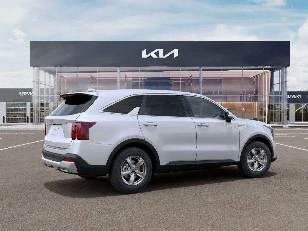 New 2026 Glacial White Pearl Kia LX image 5