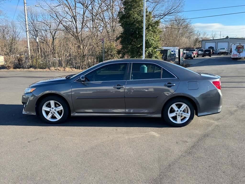 Used 2014 Toyota Camry SE with VIN 4T1BF1FK6EU836722 for sale in Johnson City, TN