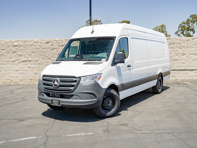 2026 Mercedes-Benz Sprinter Cargo Van 2500 High Roof I4 Diesel HO 170 Extended RWD