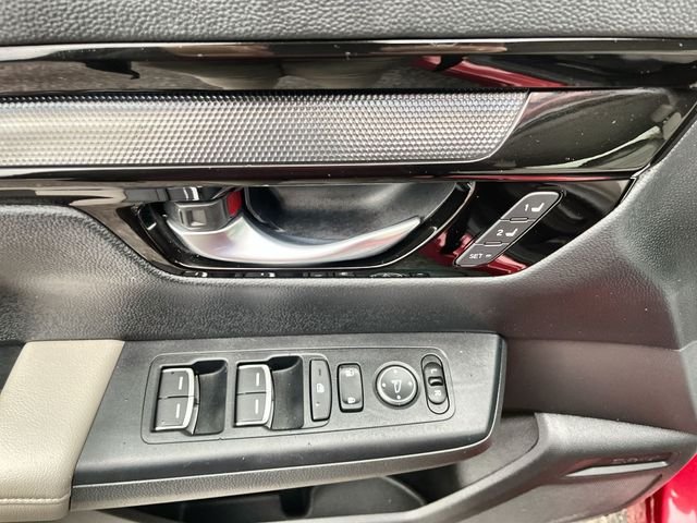 Certified Used 2023 Red Honda EX-L image 17