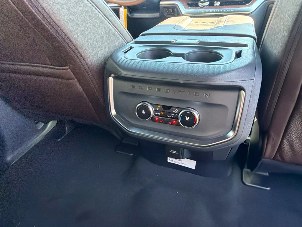 New 2027 Agate Black Metallic Ford MAX King Ranch® image 46