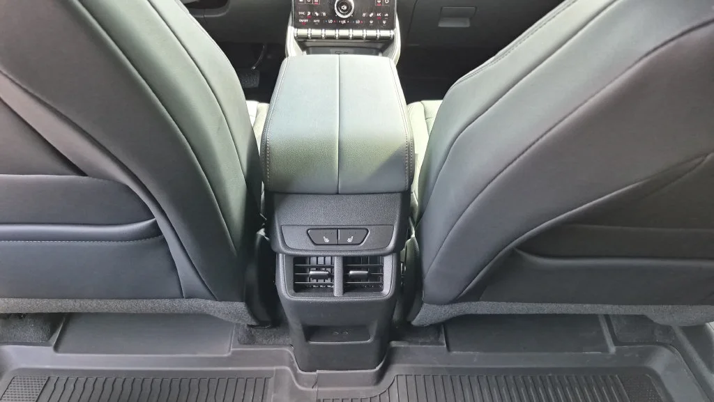 2027 GMC Terrain AT4 - Photo 21