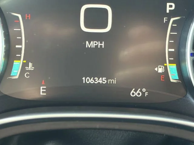 Used 2018 White Chrysler Touring L Plus image 22