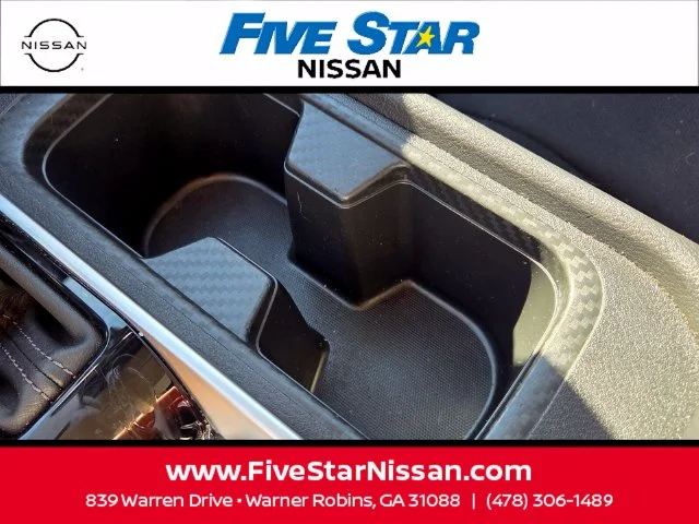 Used 2025  Nissan SV image 22