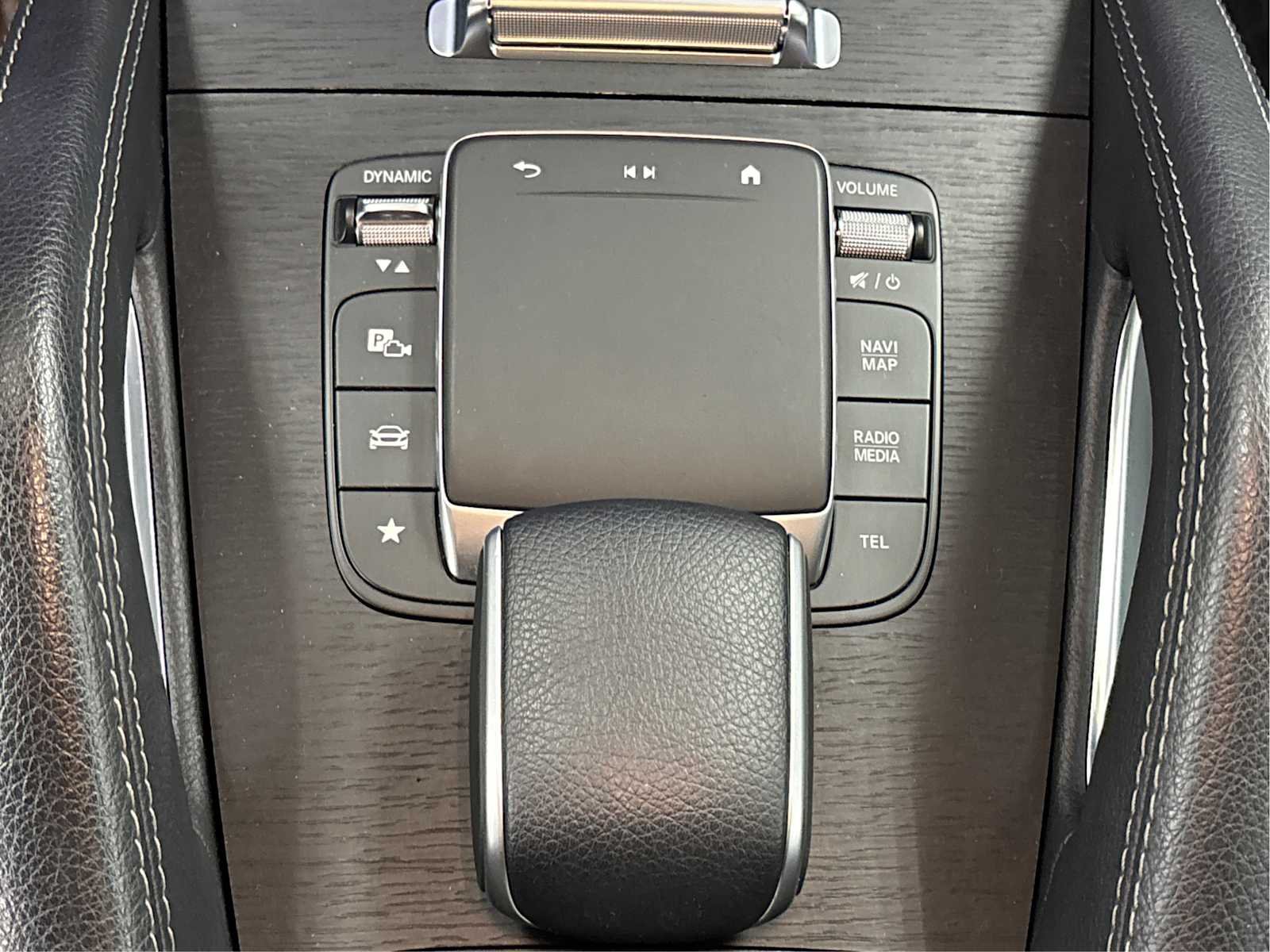Certified Used 2024 Cirrus Silver Metallic Mercedes-Benz GLE 450e Plug-In Hybrid image 44