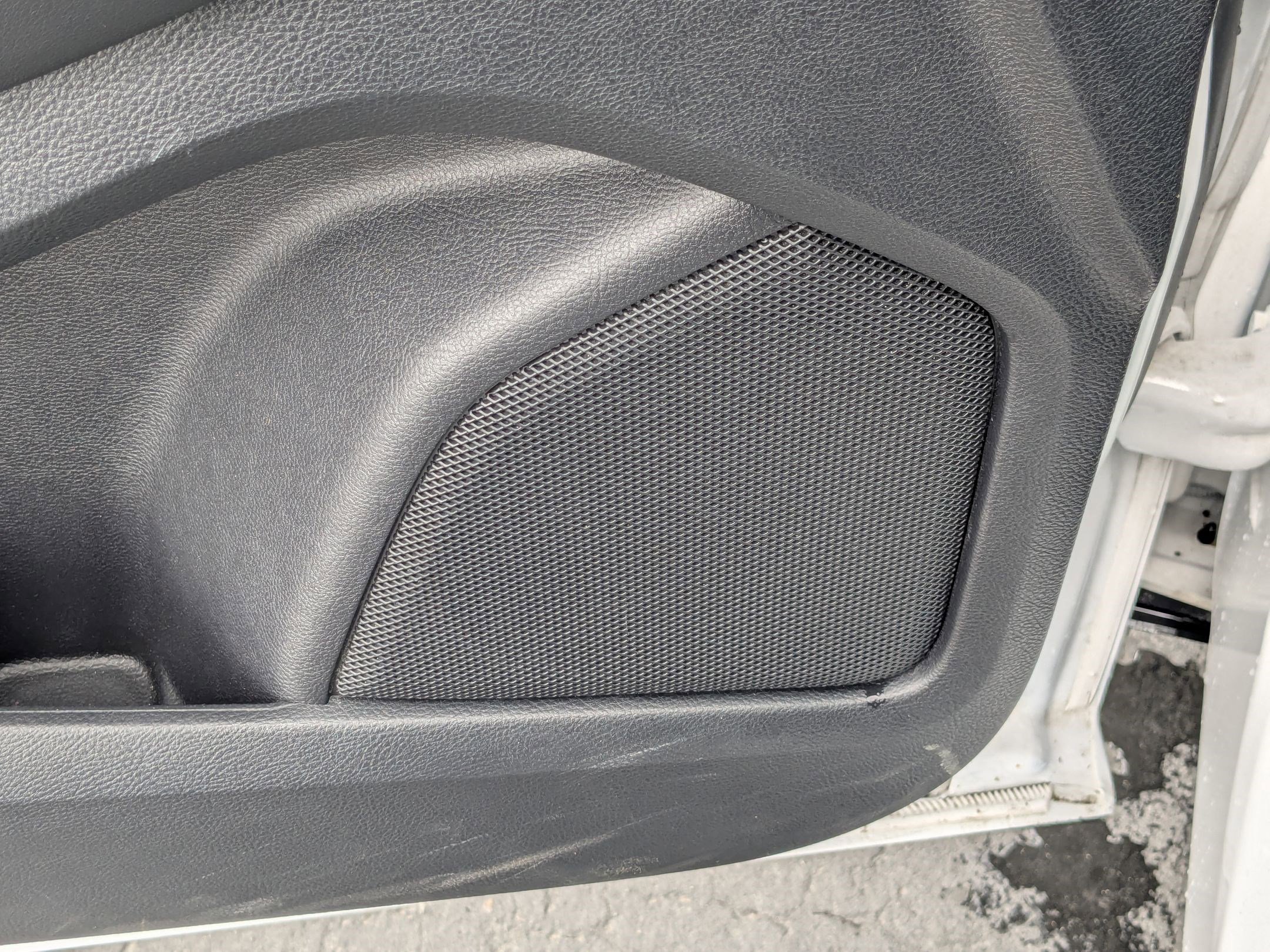 2021 Ford Edge SE - Photo 21