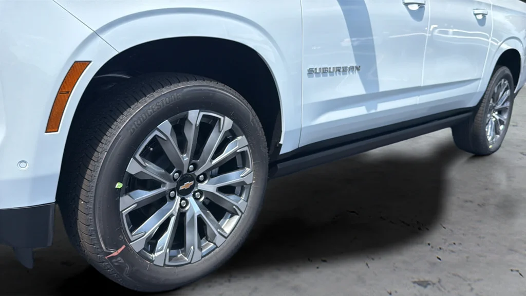 New 2026 Polar White Tricoat Chevrolet High Country image 30