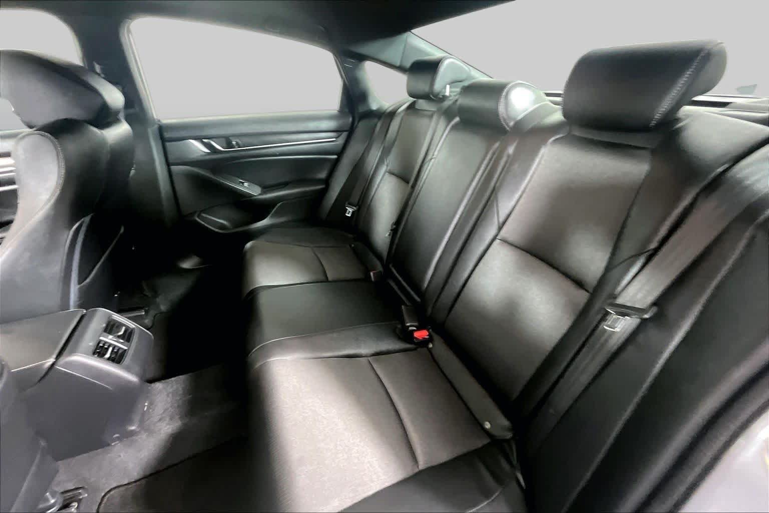 Used 2020 Lunar Silver Metallic Honda Sport image 19