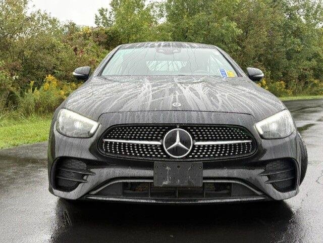 Used 2022 Black Mercedes-Benz E 450 image 4