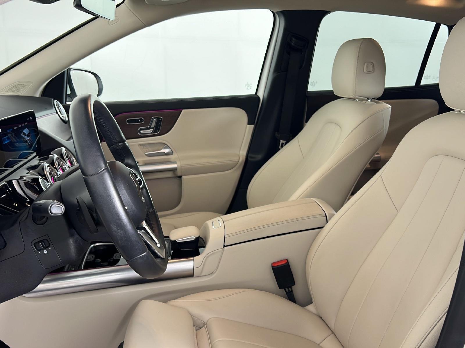 Used 2023 Polar White Mercedes-Benz GLA 250 image 2